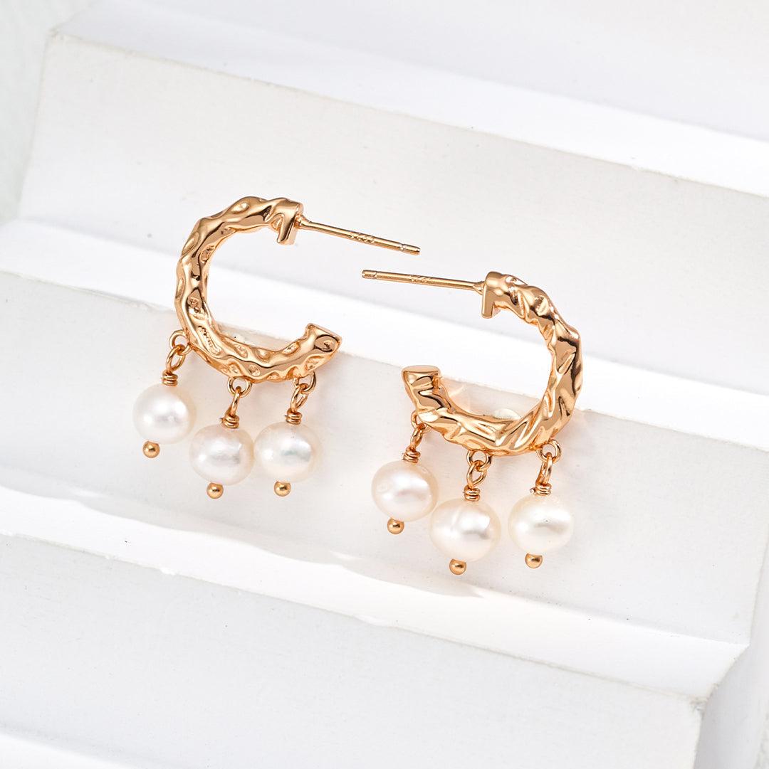 Retro Pearl Earrings